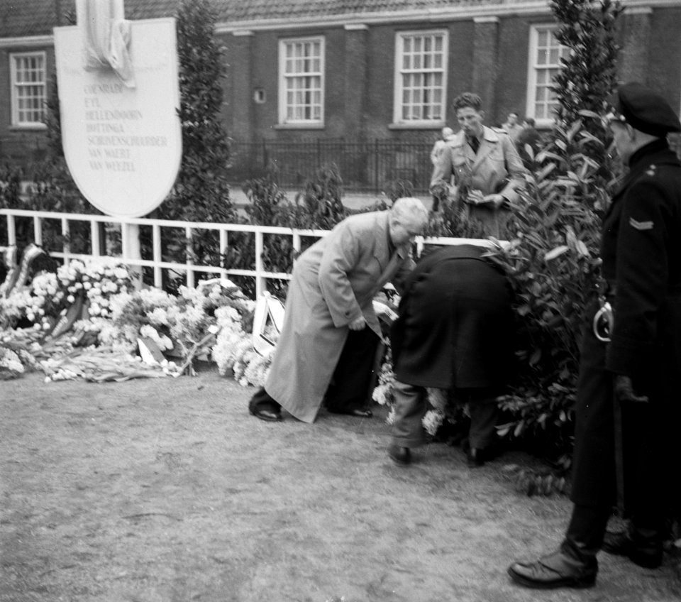 Herdenking februari-staking Amsterdam (herdenking Commandanten), Bestanddeelnr 904-9845