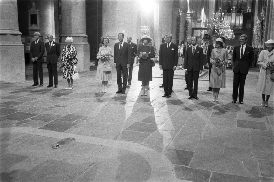 Herdenking in de Nieuwe Kerk te Delft van de 400e sterfdag van Prins Willem van , Bestanddeelnr 933-0283