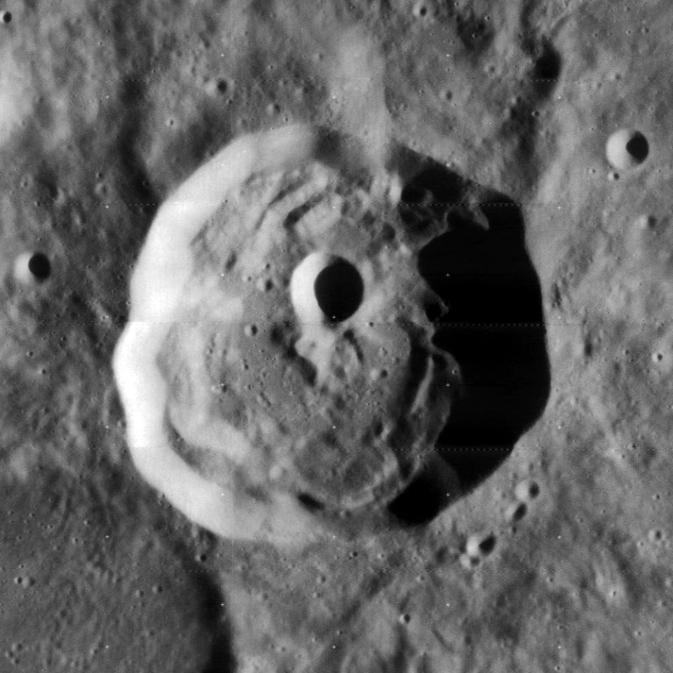 Henry Freres crater 4161 h1