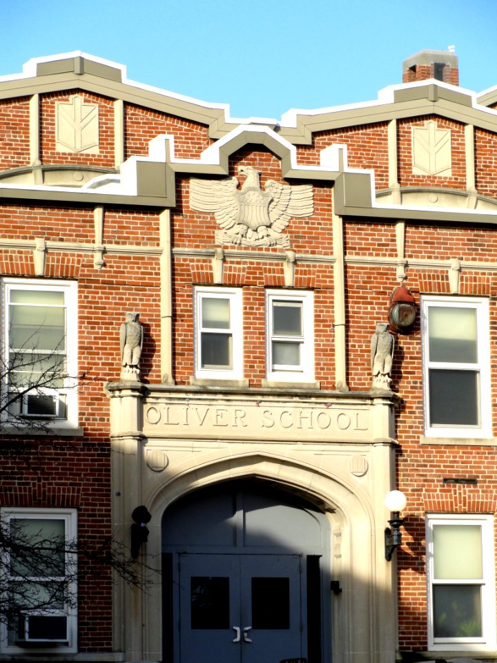 Henry K. Oliver School - Lawrence, MA - DSC03603