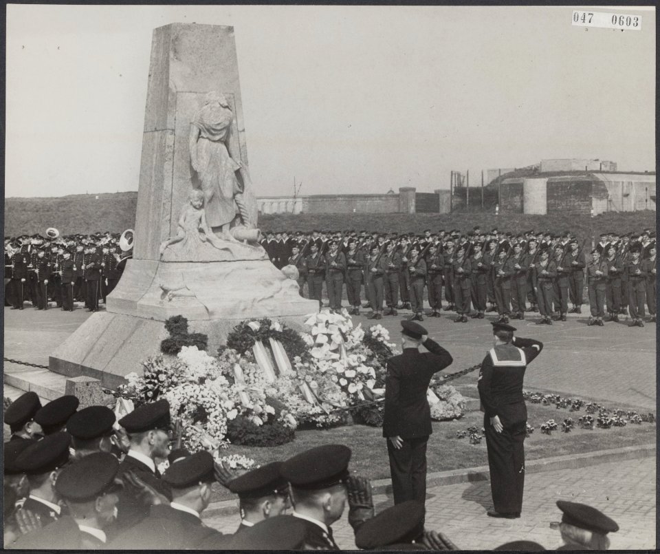 Herdenking gevallenen te Den Helder, Bestanddeelnr 047-0603
