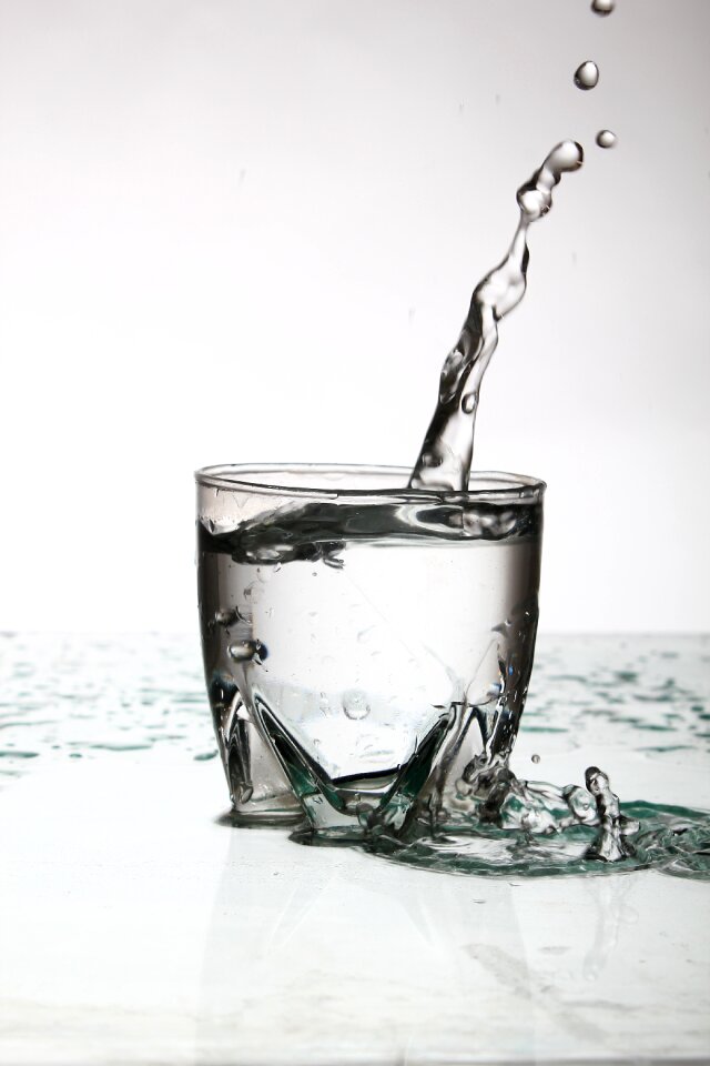 Water freeze photography glass