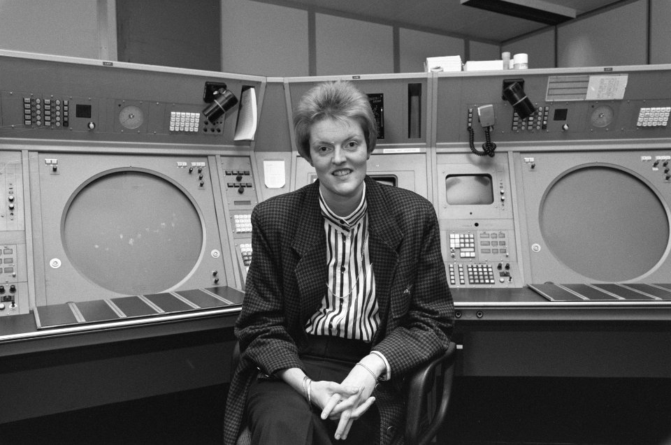 Henriette van Opijnen, woordvoerster van de luchtverkeersleiders Schiphol voor …, Bestanddeelnr 934-3895