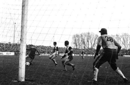 Heracles tegen Ajax 4-2 (beker), spelmomenten, Bestanddeelnr 927-6677