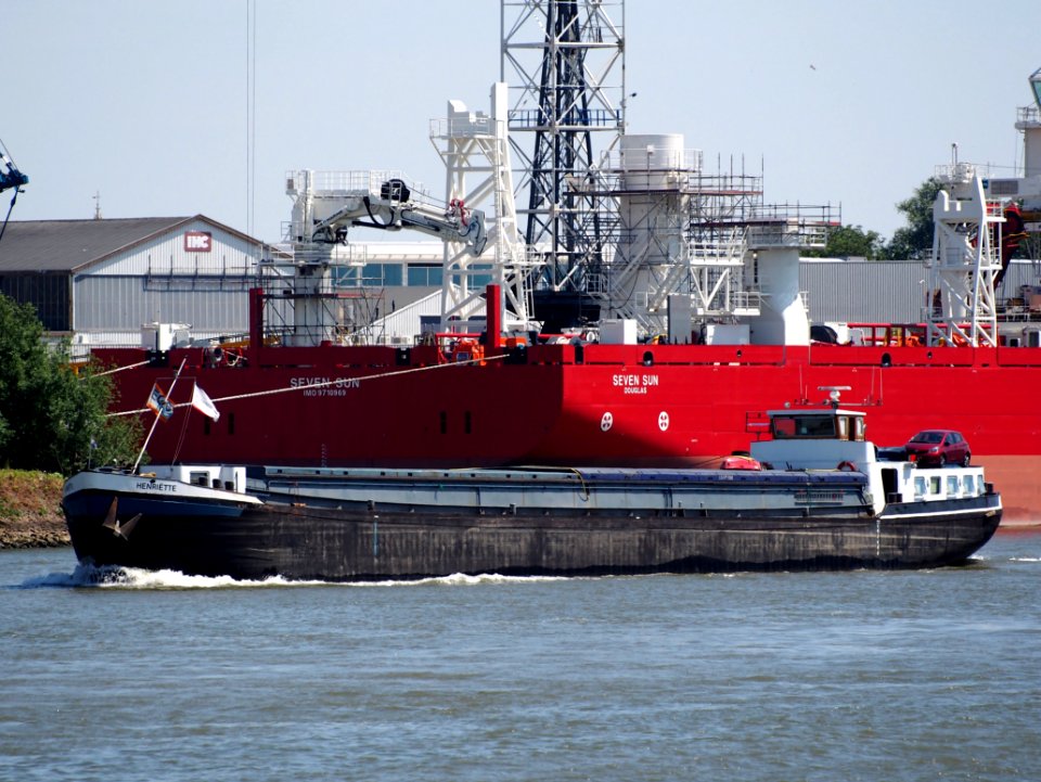 Henriette - ENI 02311729 op de Noord, pic1