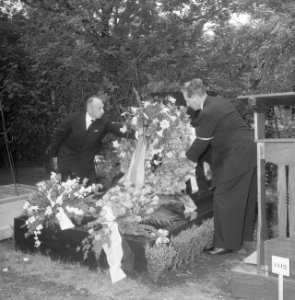 Herdenking bomaanslag op Ehwen Konowalets te Rotterdam, Bestanddeelnr 909-6149