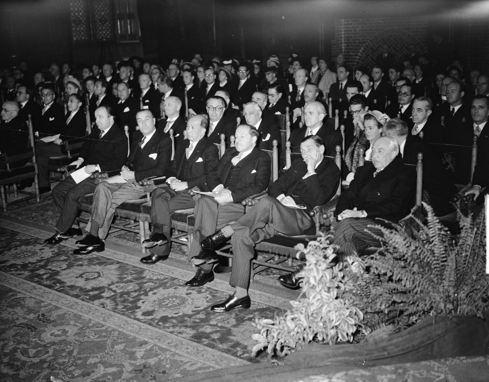 Herdenking Eerste Vredesbijeenkomst te Den Haag in Ridderzaal, Bestanddeelnr 903-3847