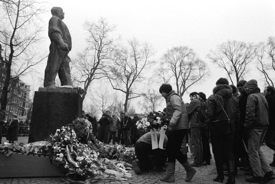 Herdenking Februaristaking bij Dokwerker, Bestanddeelnr 932-8799