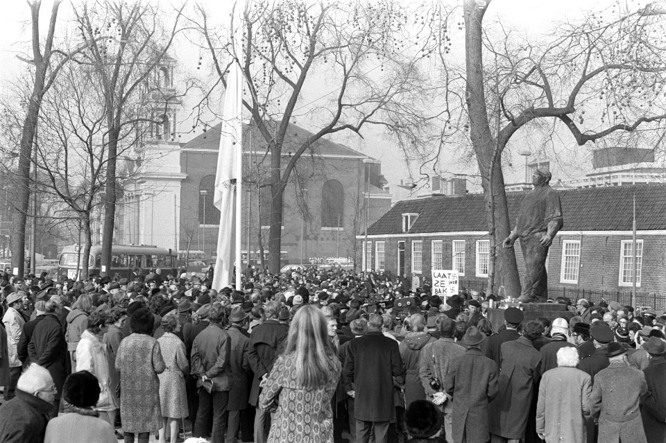 Herdenking februaristaking Joodse orthodoxen bij herdenking, Bestanddeelnr 925-4118