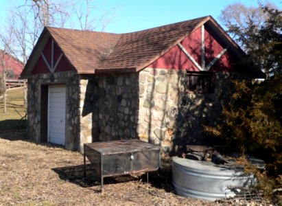 Henry Cool Park mainland bathhouse 1