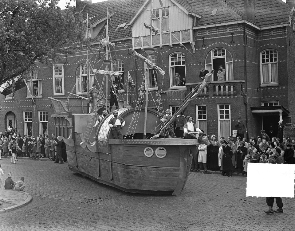 Herdenking Philips jubileum Eindhoven, Bestanddeelnr 904-5763
