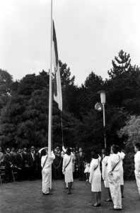 Herdenking Onafhankelijkheidsdag Indonesie bij Indonesische ambassade te Den Haa, Bestanddeelnr 918-0826