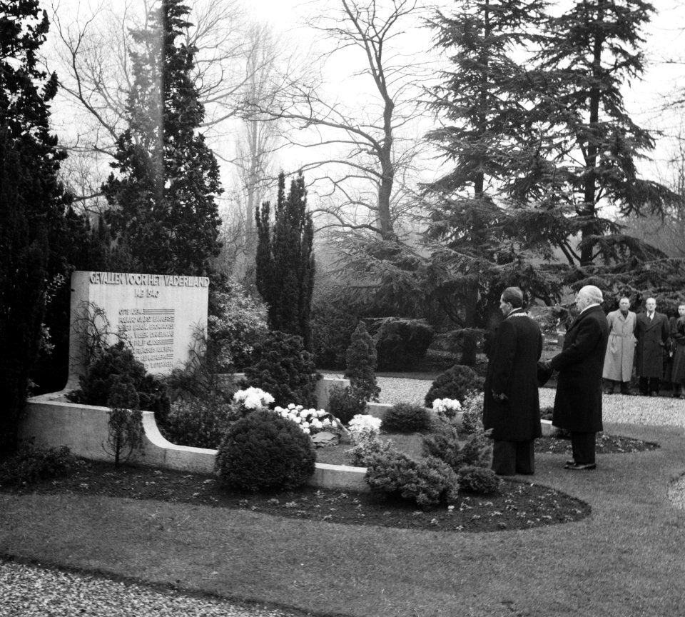 Herdenking oorlogsgraven Nieuwe Oosterbegraafplaats, Bestanddeelnr 905-4145