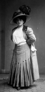 Henriette Davids 16 september 1910, Bestanddeelnr 902-5833 (cropped)