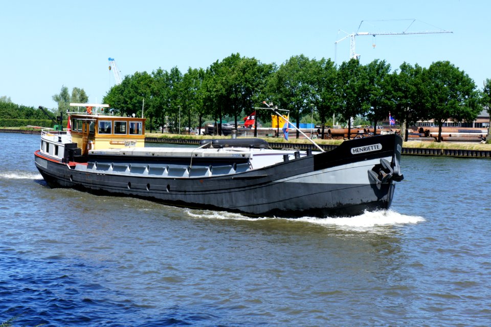 Henriette - ENI 03170016, Amsterdam-Rijn kanaal, pic2