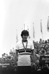 Heren amateurs, wereldkampioen Gianni Giacomini in de regenboogtrui tijdens de h, Bestanddeelnr 930-4107