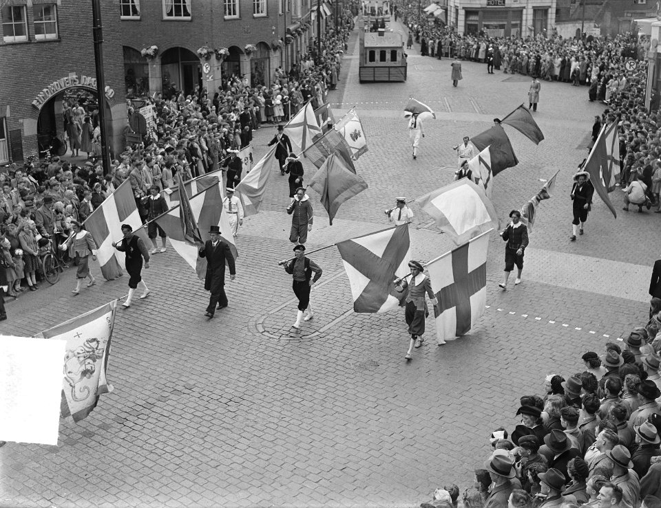 Herdenking Philips jubileum Eindhoven, Bestanddeelnr 904-5762