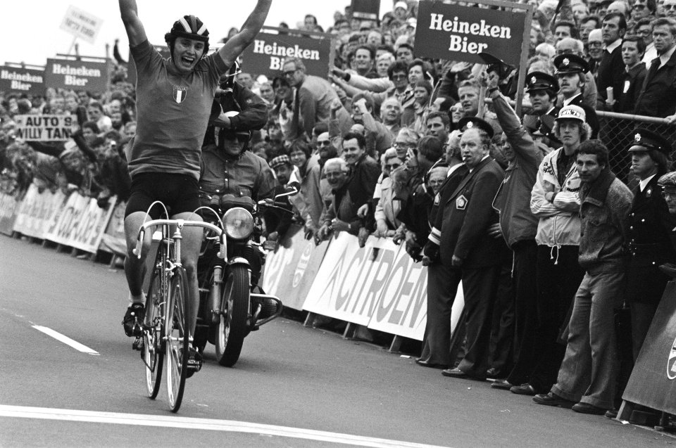 Heren amateurs, finish van wereldkampioen Giacomini, Bestanddeelnr 930-4106