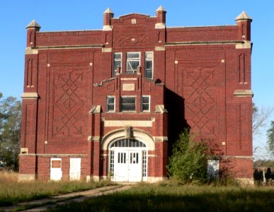 Herrick School (Herrick SD) from E 2