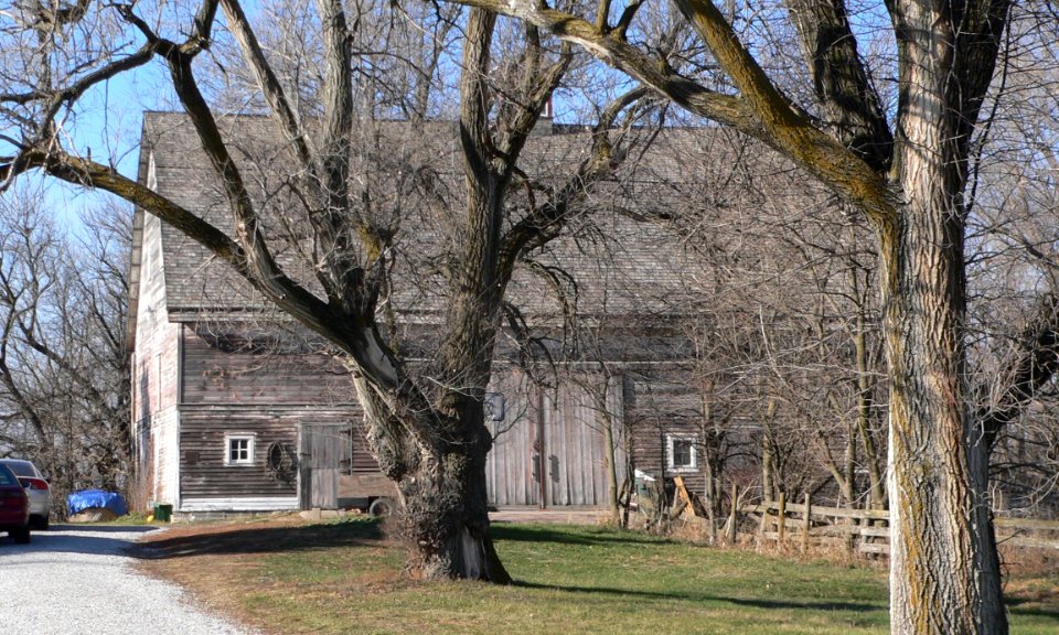 Herter farmstead barn 1