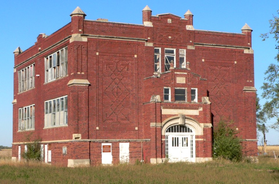 Herrick School (Herrick SD) from SE 2