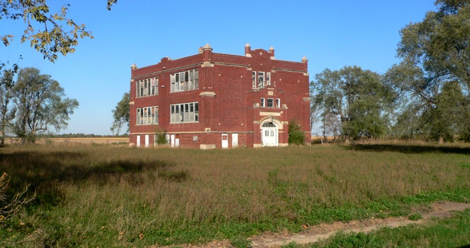 Herrick School (Herrick SD) from SE 3 long