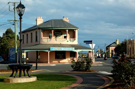 Heritage-Corner-Longford-20070421-030