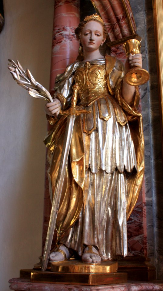 Hermagor - Pfarrkirche - Nepomukaltar - Hl Barbara