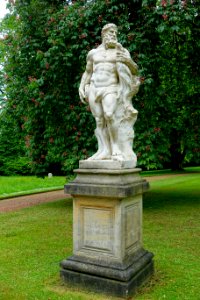 Hercules by Laurent Delvaux, early 1700s - Waddesdon Manor - Buckinghamshire, England - DSC07552