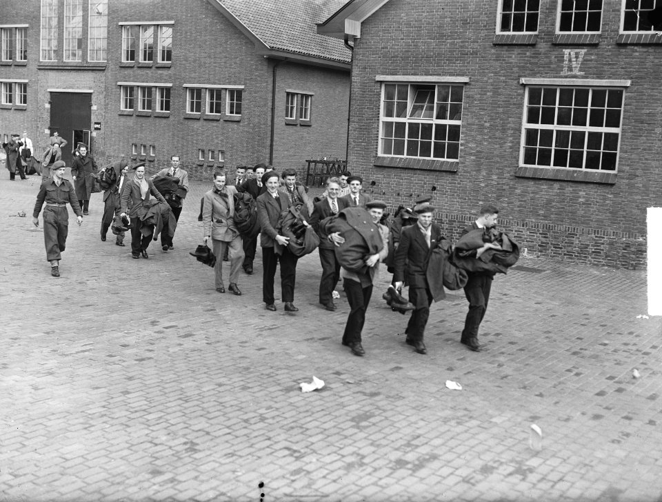 Herhalingsoefeningen en Lichting 1951 I Stroe, Bestanddeelnr 904-5019