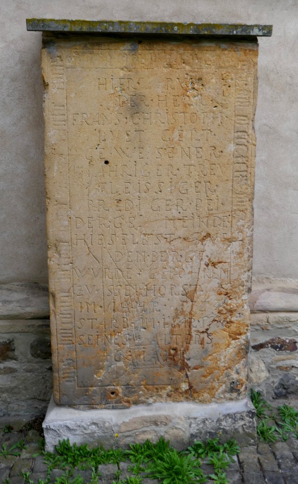 Herford - Marienkirche - Grabplatten - 10