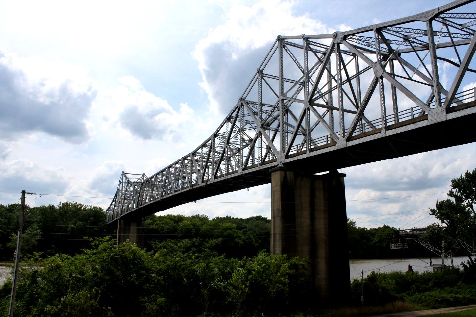 Highway 79 bridge near Clarendon, AR 004