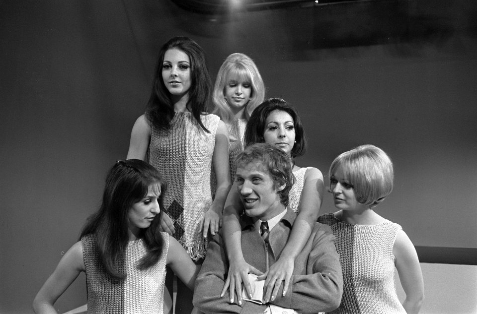 Herman van Veen TV show Herman van Veen met Pan's People, Bestanddeelnr 921-8324