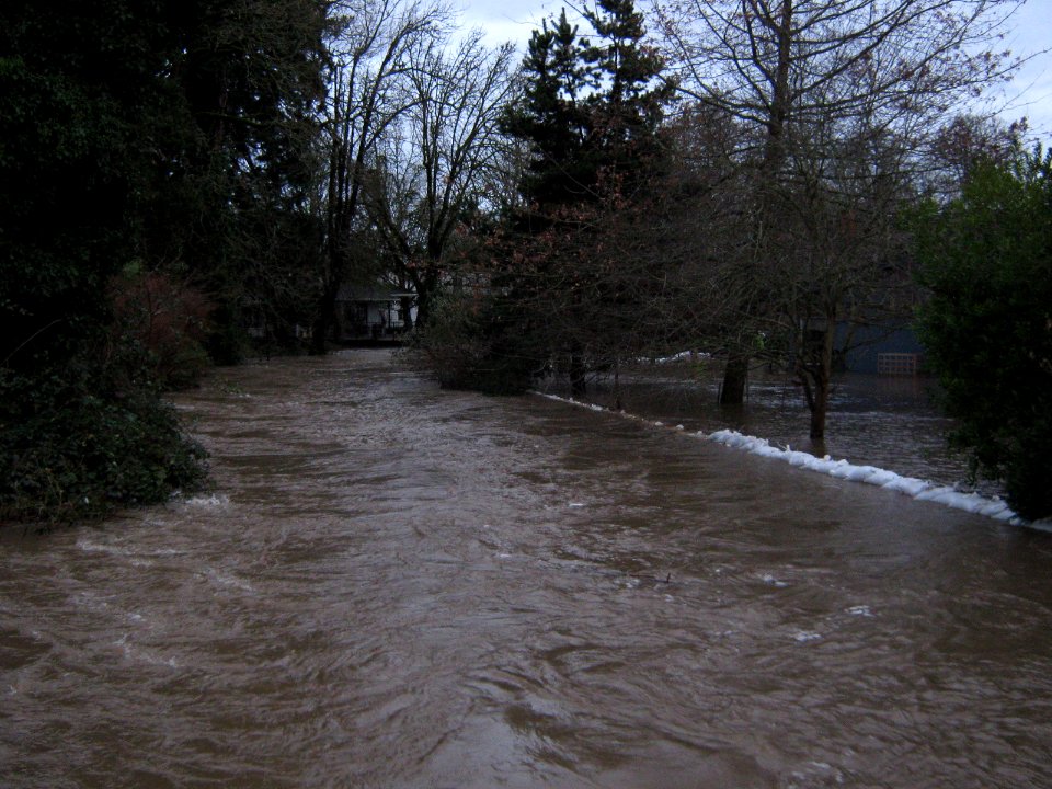 HighWateratChemeketaMillCreek