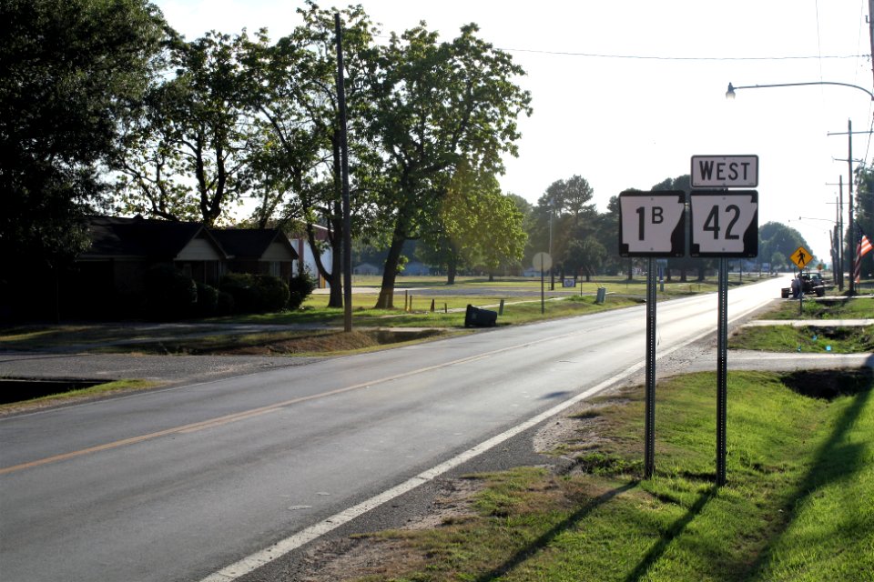 Highway 1B and Highway 42 run together in Cherry Valley, Arkansas
