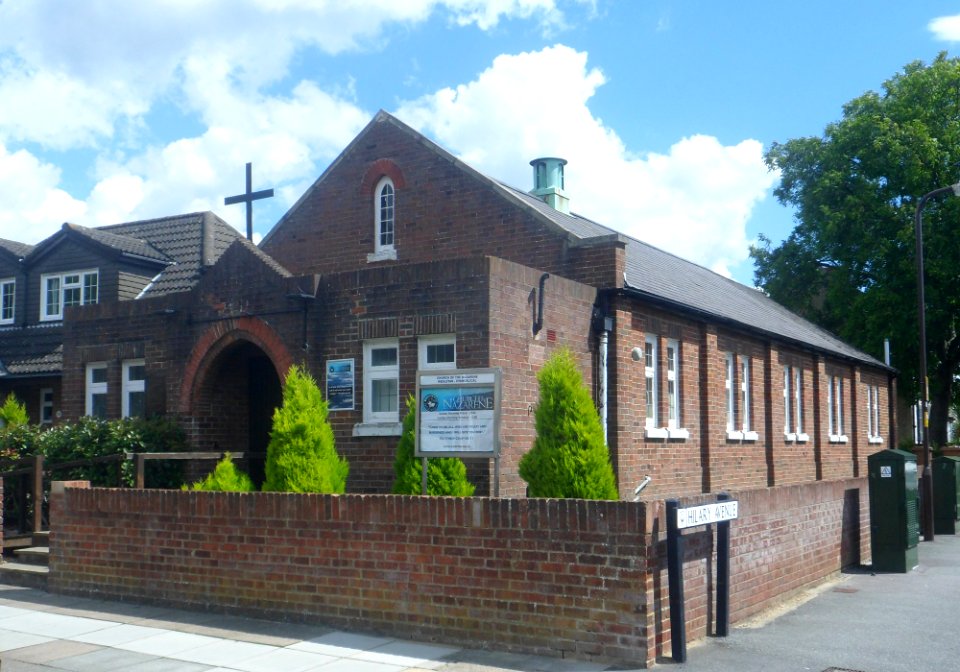 Hilary Church of the Nazarene, Salisbury Road, Cosham (August 2017) (2)
