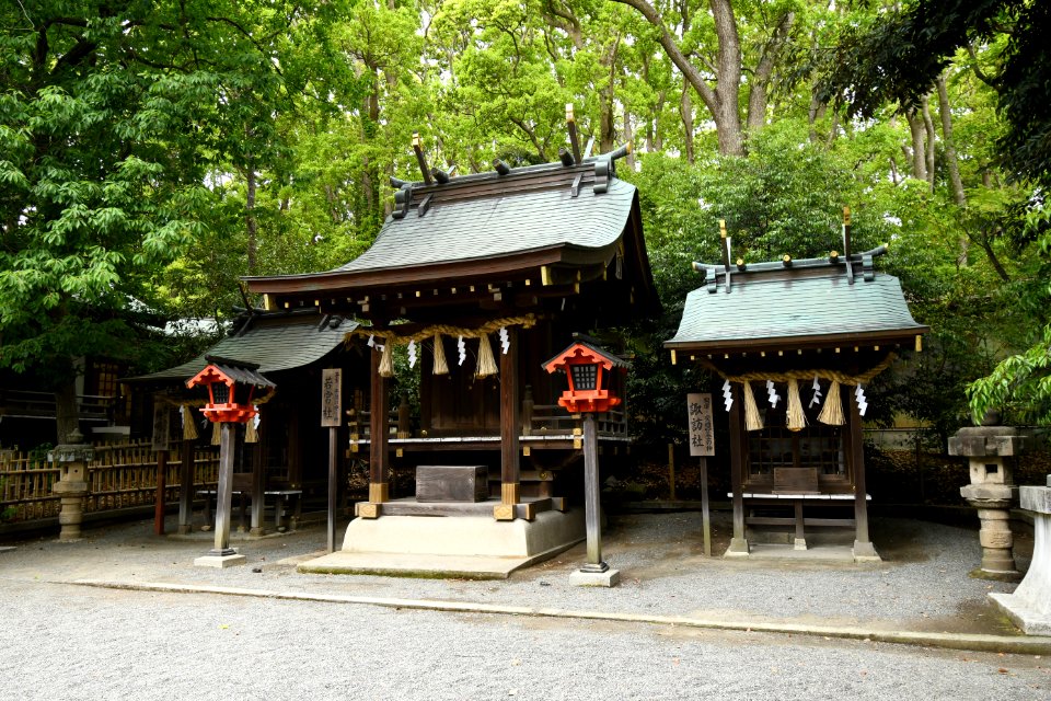 Hiratsuka-hachimangu, keidaisha