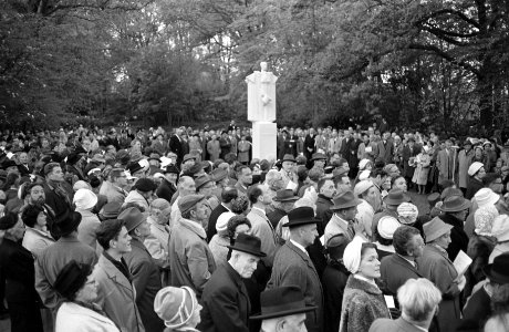 Hildebrand-monument onthuld in Haarlem, Bestanddeelnr 913-9862