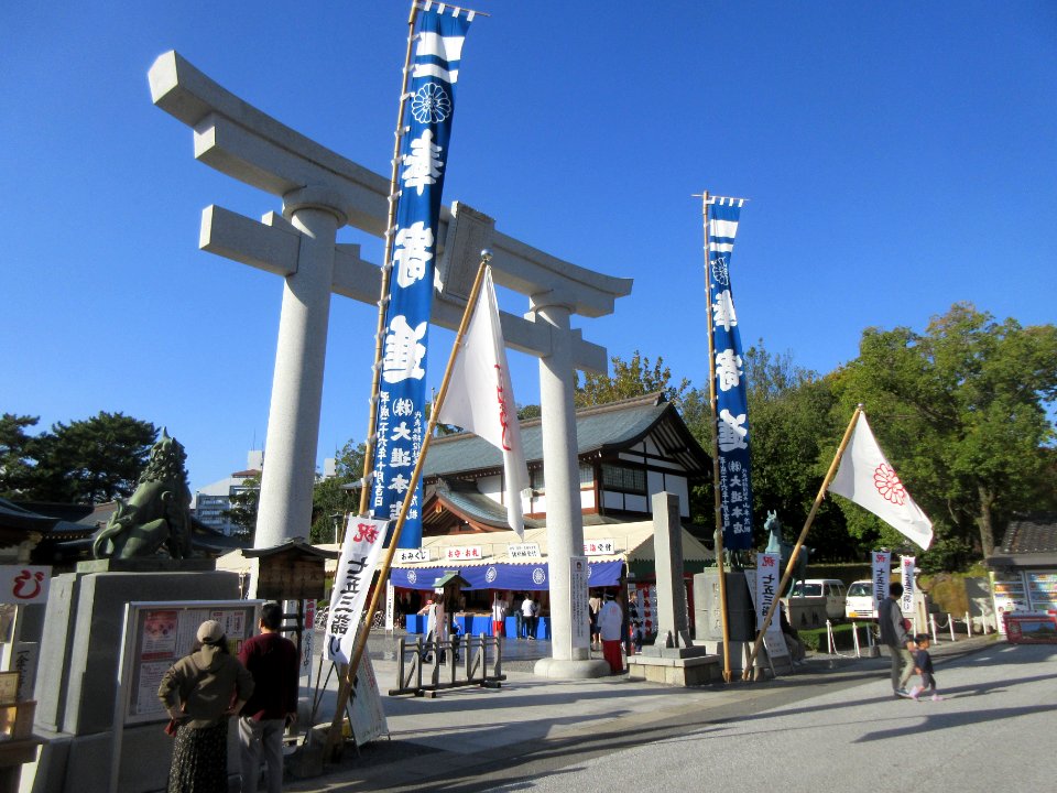 Hiroshima-Gokoku-Jinja-2