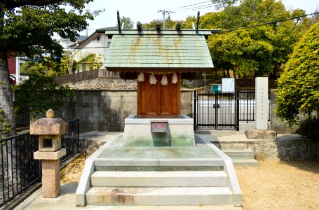Hirota-jinja, Takemikazuchi-jinja