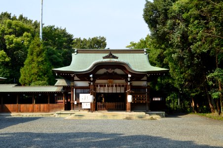 Hikami-Anego-jinja haiden-2