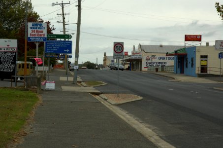 Highway-Beaconsfield-20070419-003