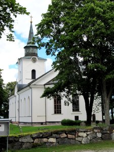 Hille kyrka ext1