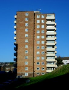 Highleigh Flats, Grove Hill, Brighton (January 2014)