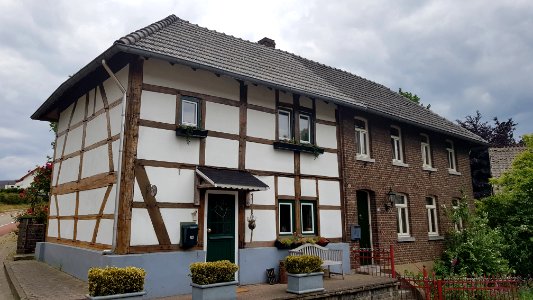 Hilleshagen-Maria aan gevel Hilleshagerweg 102 (3)