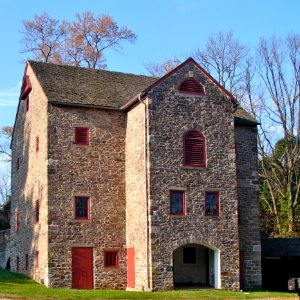 Highlands PA barn from SE