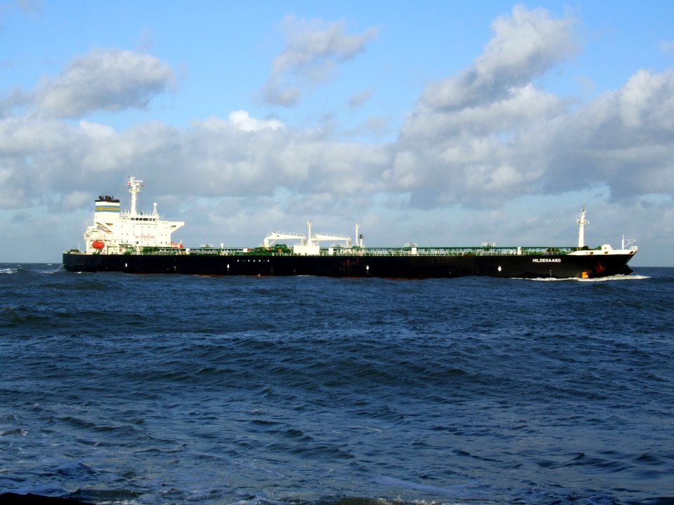Hildegaard p3a approaching Port of Rotterdam, Holland 12-Dec-2006