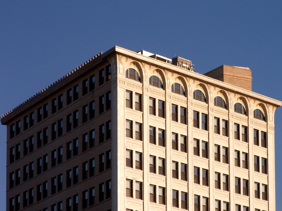Highland Building, East Liberty, 2015-02-13, 02