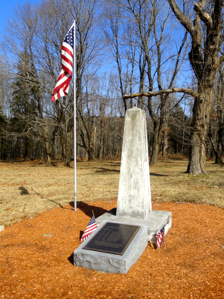 Hillcrest Cemetery (Grafton State Hospital Memorial Cemetery) - Shrewsbury, MA - DSC04470