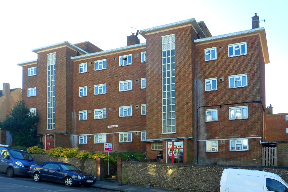 Highden Flats, Islingword Road, Hanover, Brighton (January 2014)